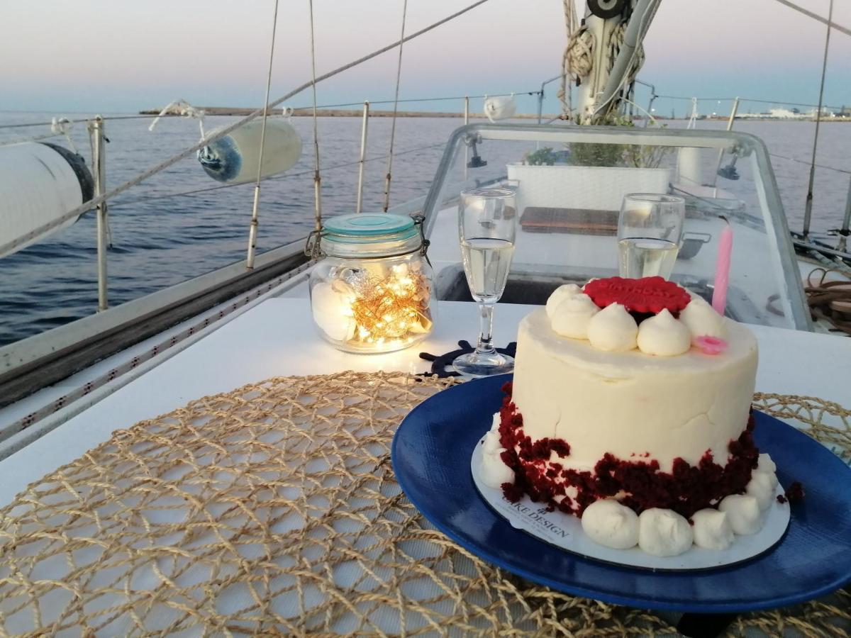 La Tua Stanza A Vela Sul Mare Hotell Bari Eksteriør bilde